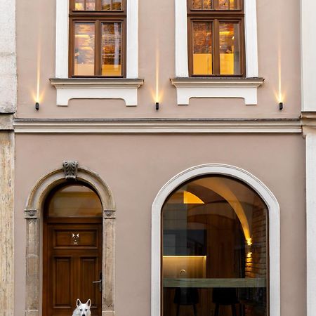 White Wolf Boutique Apartments Olomouc Ngoại thất bức ảnh